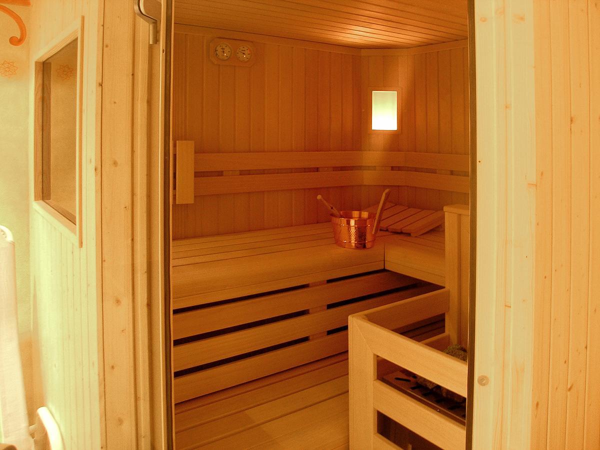 Chalet Dei Pini Aparthotel Madonna di Campiglio Luaran gambar